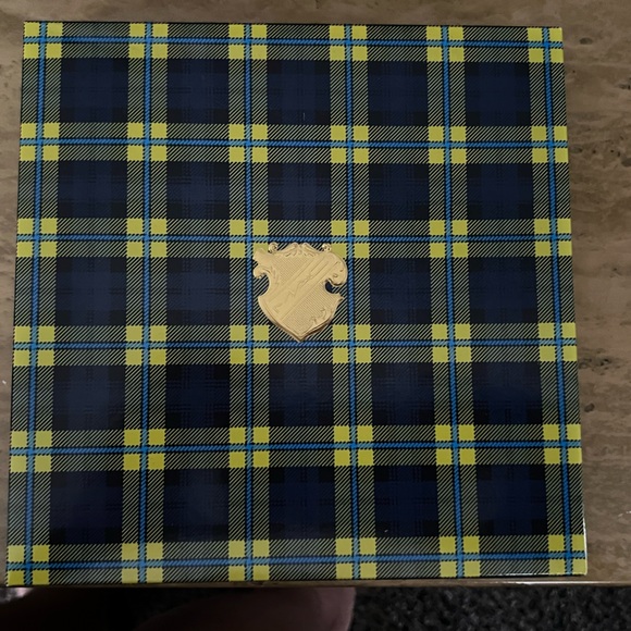 Max Cosmetic Brushes - Picture 3 of 4